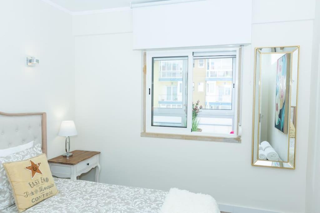Beachome4U4 / Carcavelos Beach باريد المظهر الخارجي الصورة